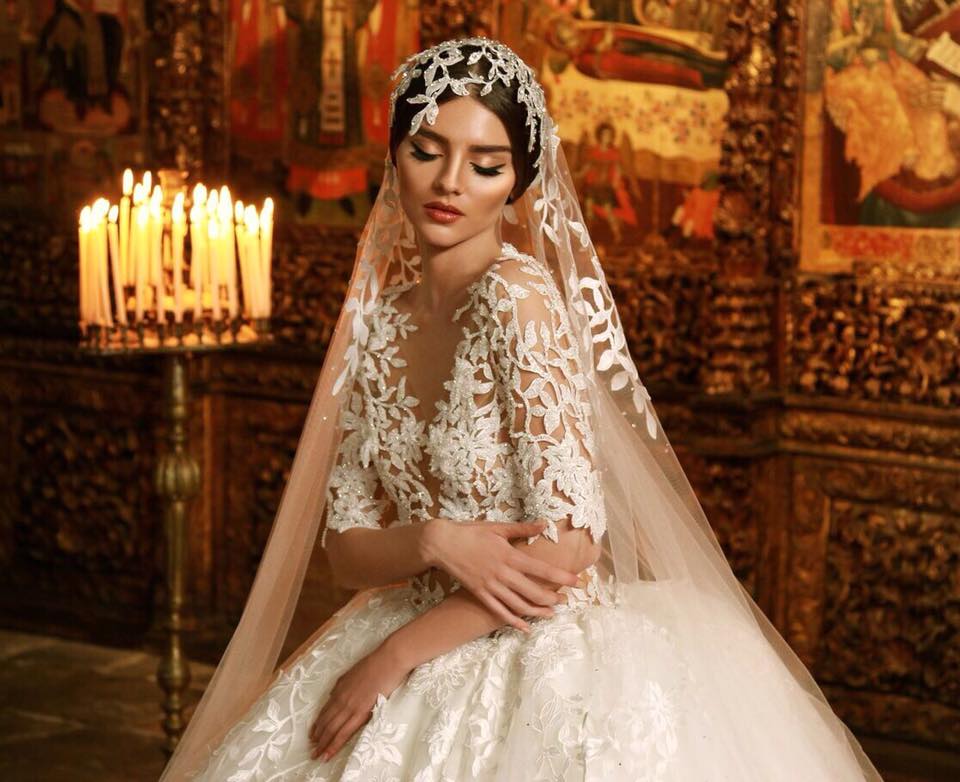 Moda, Amelia Casablanca spiega l’arte dell’abito da sposa