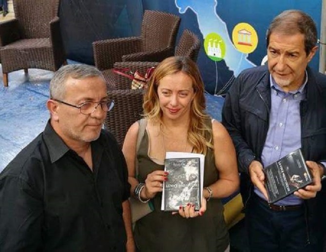 Consegnato ufficialmente il film sulla storia di Salvatore Crisafulli a Giorgia Meloni e Nello Musumeci