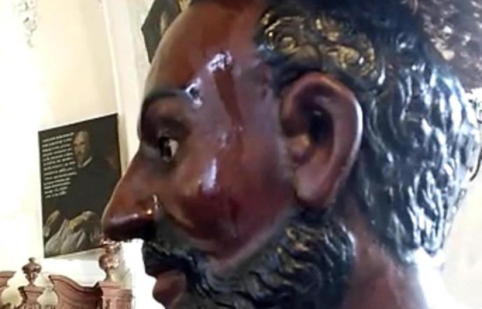 La Curia apre un’indagine sulla statua del santo che suda ad Agira