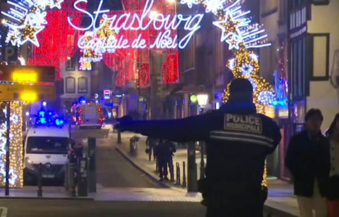 Attentato di Strasburgo, morti e feriti. Il deputato siciliano La Via: «Ho visto l’assalitore»
