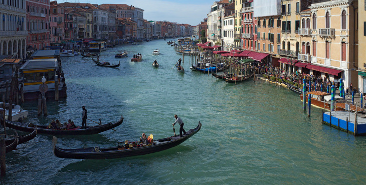 venezia-canal-grande-730x369