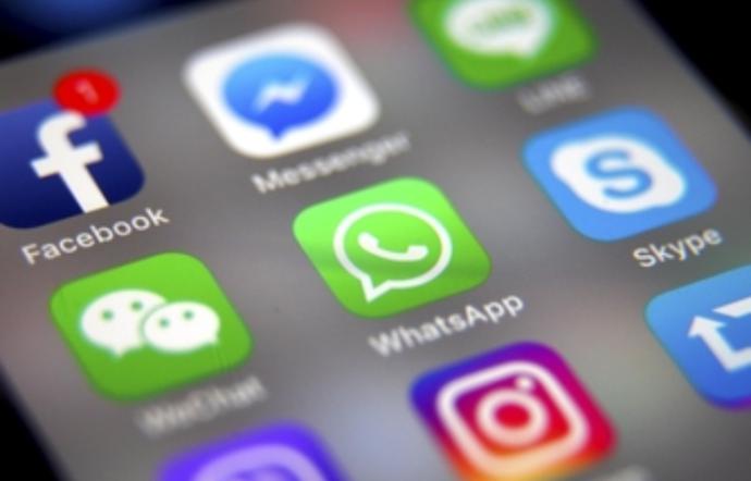 Anche Facebook “divorzia” da Huawei: niente app sui telefonini del colosso cinese
